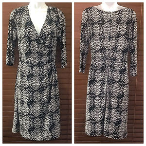 Adrianna Papell Faux Wrap Dress ~ A349